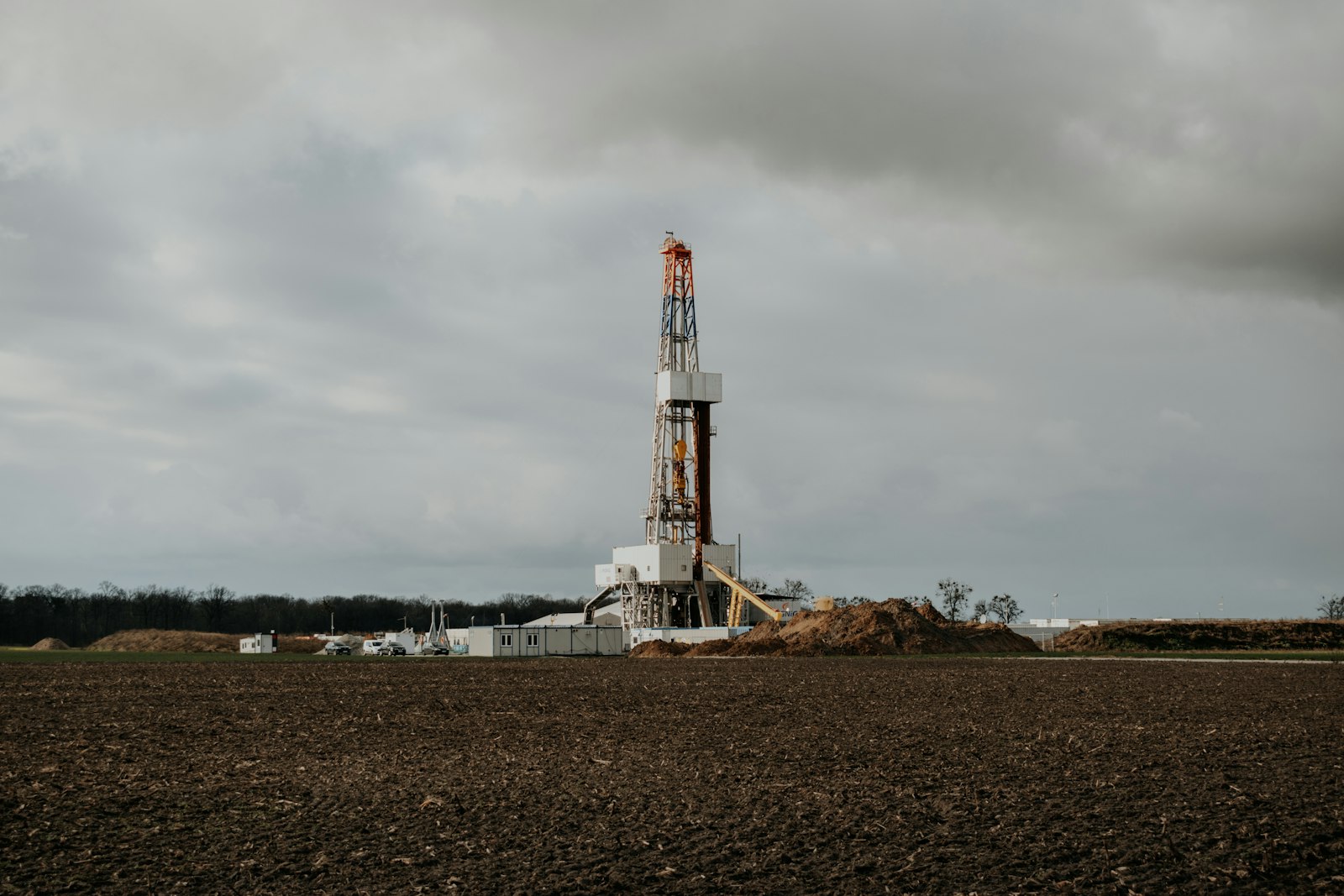 Perforazione per la posa di micropali in cantiere